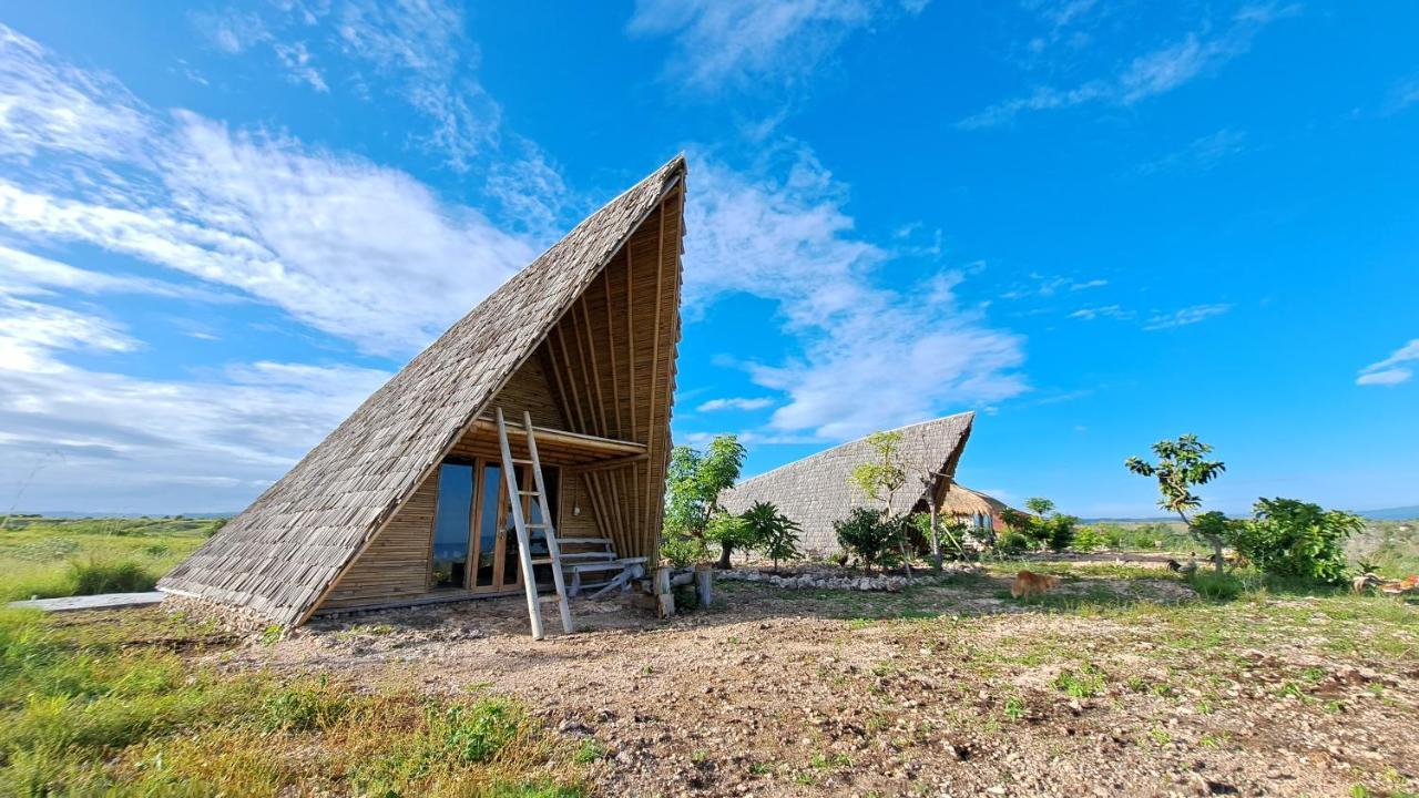 Hars Garden Sumba Hotel Waingapu Luaran gambar