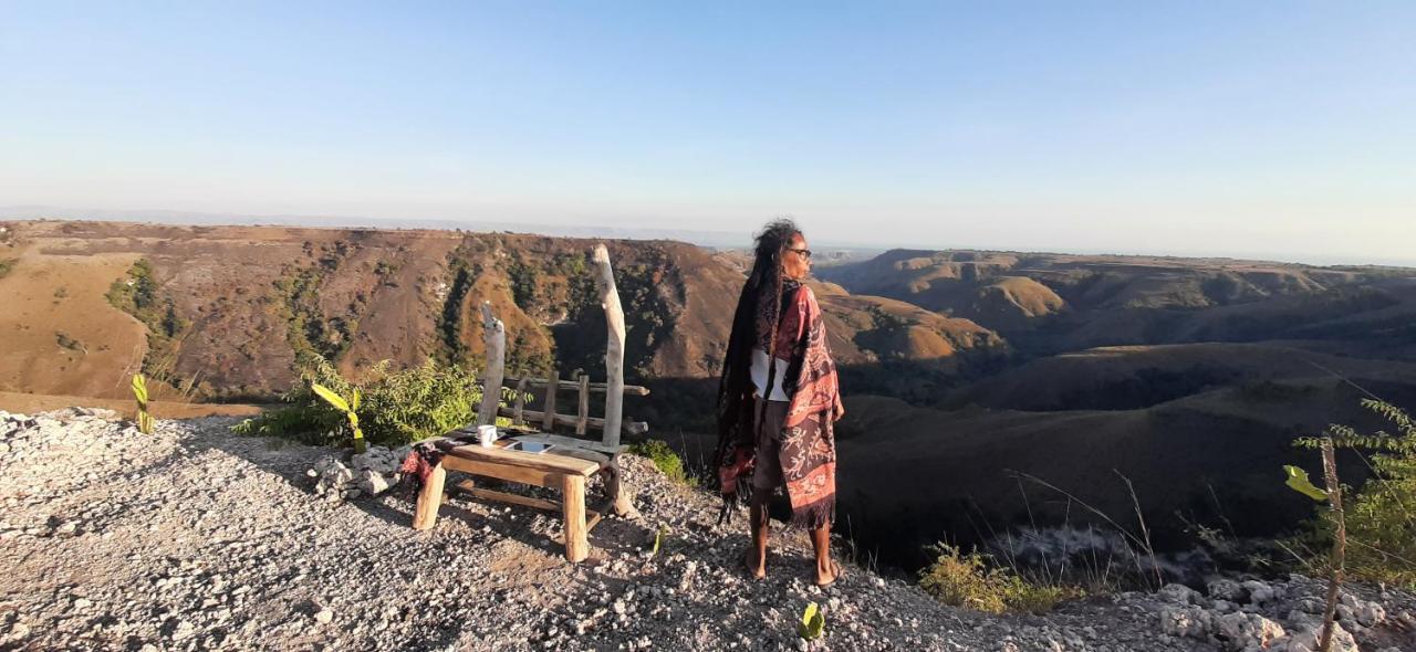 Hars Garden Sumba Hotel Waingapu Luaran gambar